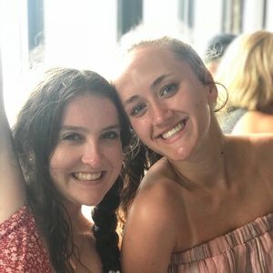 Meet your Posher, Rebecca